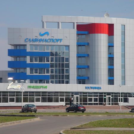 Slavinasport Hotel Zhlobin Екстериор снимка