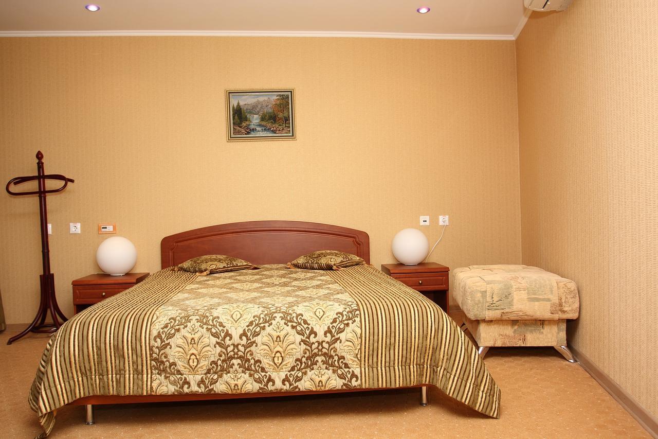 Slavinasport Hotel Zhlobin Екстериор снимка