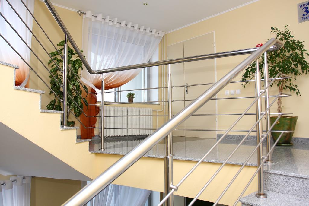Slavinasport Hotel Zhlobin Екстериор снимка