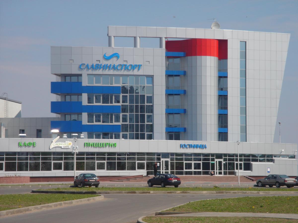 Slavinasport Hotel Zhlobin Екстериор снимка